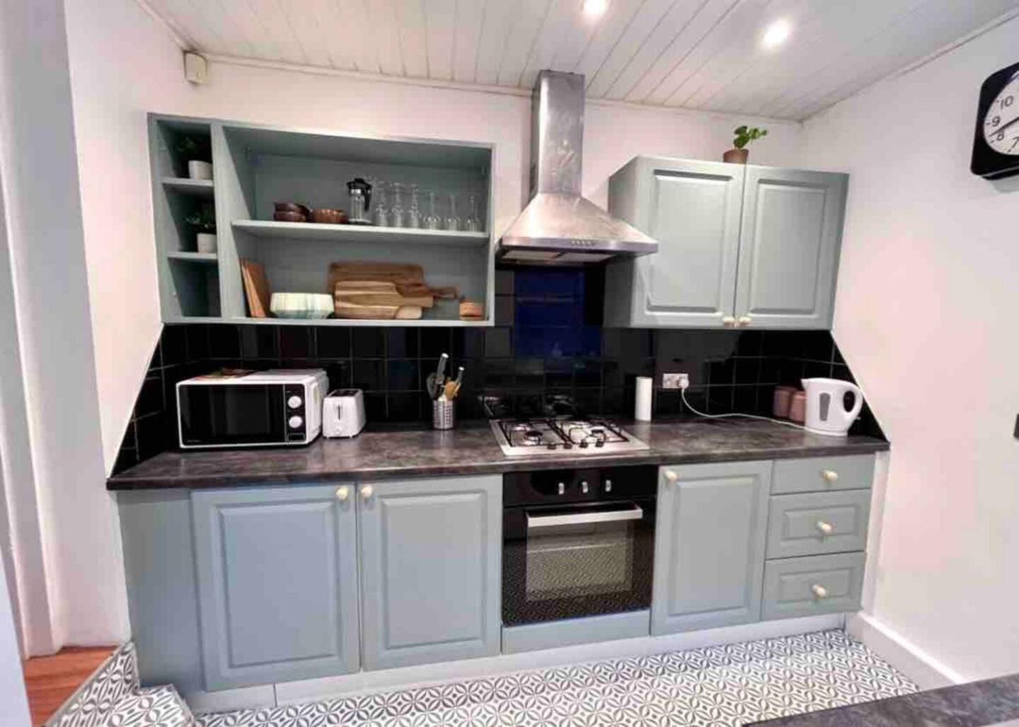 Gorgeous Spacious 2 Bedroom Home 10 Mins To City Gateshead Exterior photo